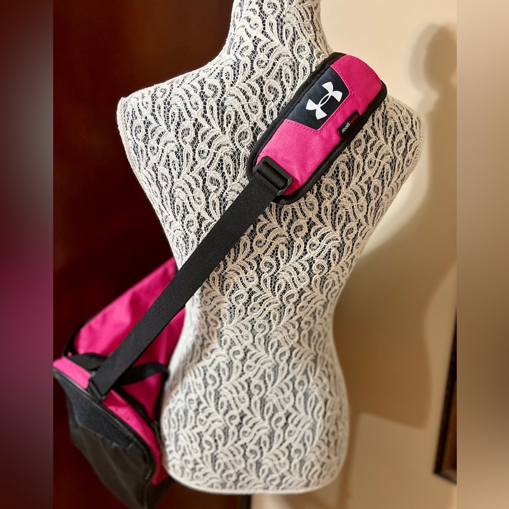 Under Armour Women's Pink and Black Travel Bag - Picture 4 of 11